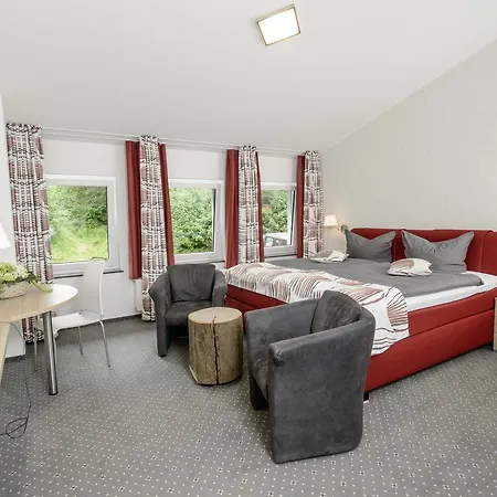 여관 Ginsberger Heide 힐헨바흐