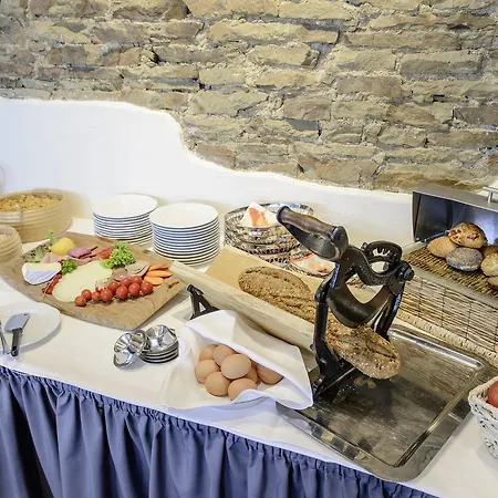 여관 Ginsberger Heide 2*